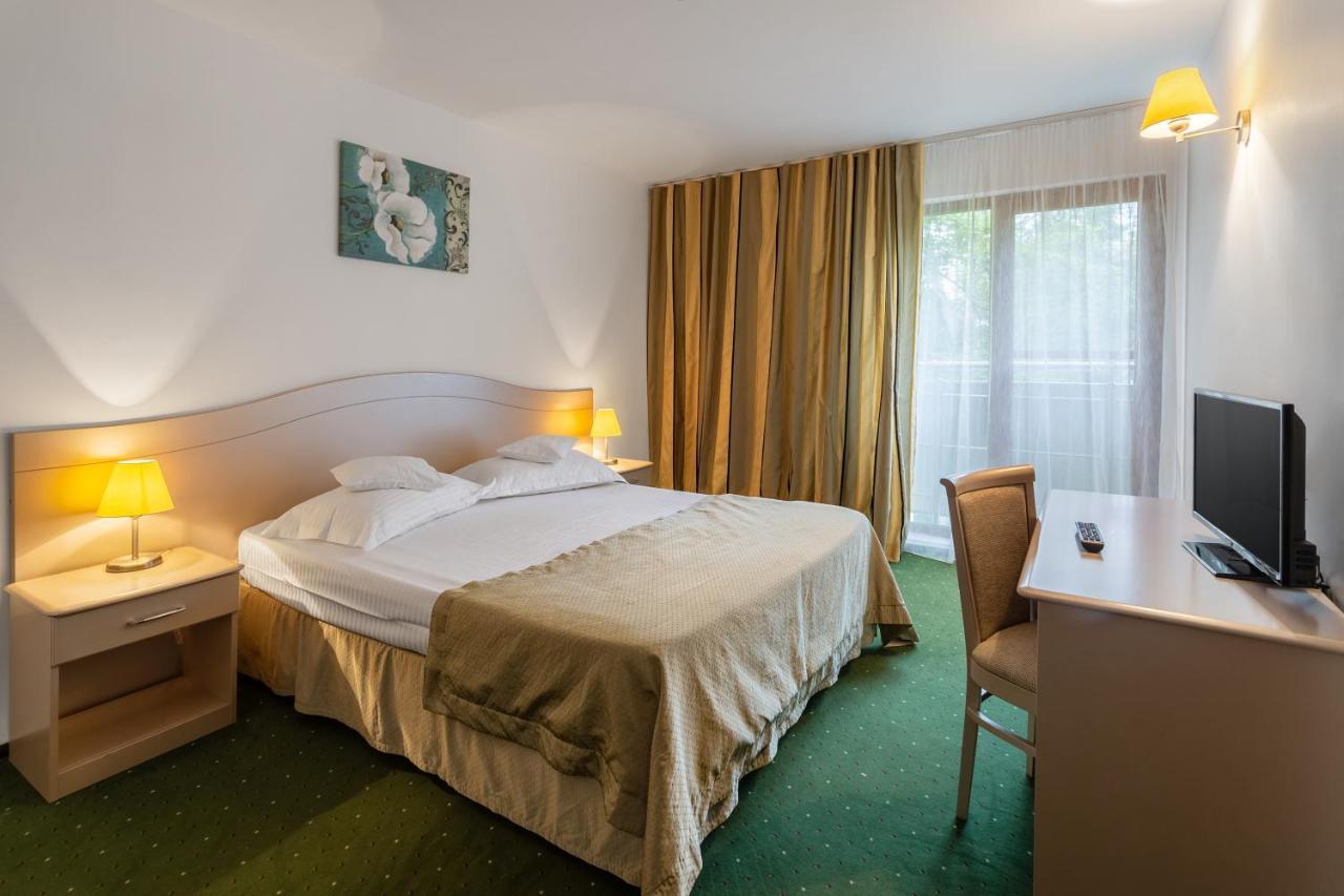 Hotel Bega إيفوري نورد المظهر الخارجي الصورة