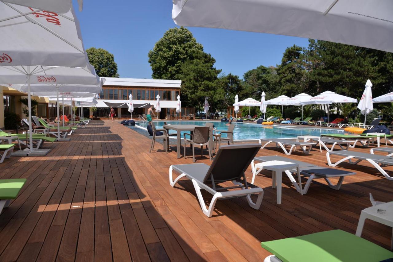 Hotel Bega إيفوري نورد المظهر الخارجي الصورة