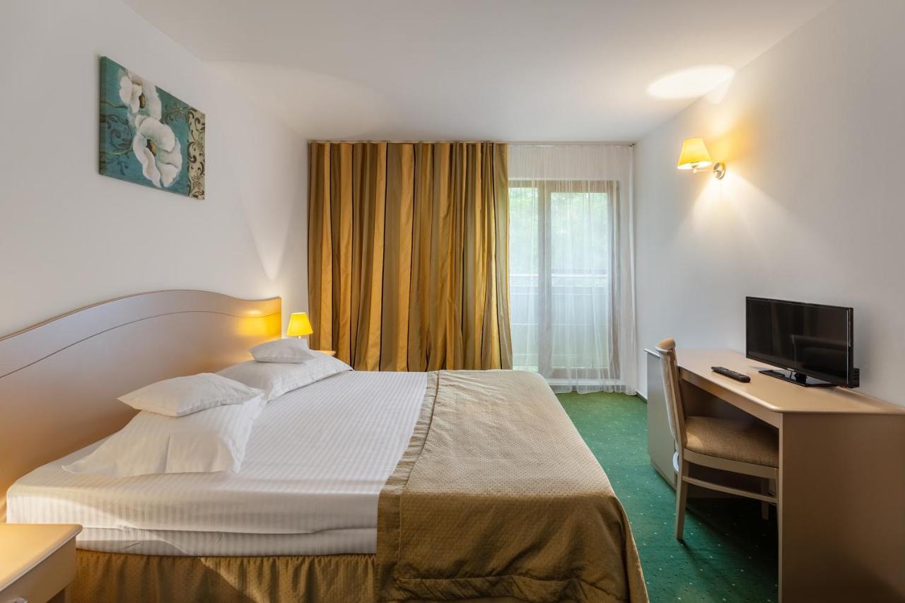 Hotel Bega إيفوري نورد المظهر الخارجي الصورة